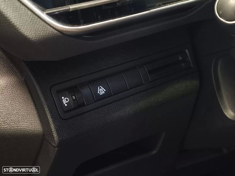 Peugeot 3008 PureTech 130 Stop & Start GPF EAT8 Allure Pack - 25