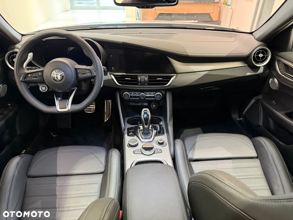 Alfa Romeo Giulia 2.0 Turbo Veloce Q4 - 5