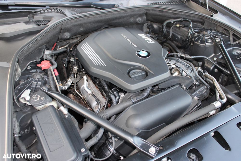 BMW Seria 5 520d Aut. - 21