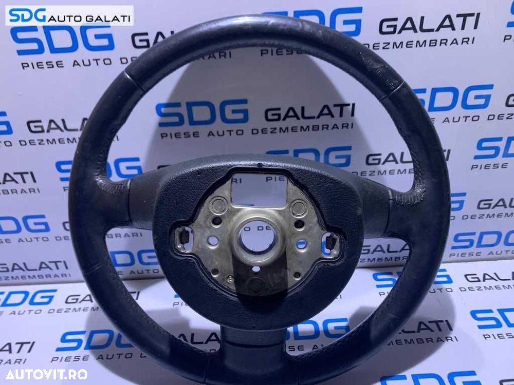 Volan Piele in 3 Spite VW Golf 5 GT 2004 - 2008 Cod: 1K0419091CJ / 1K0419091M - 14