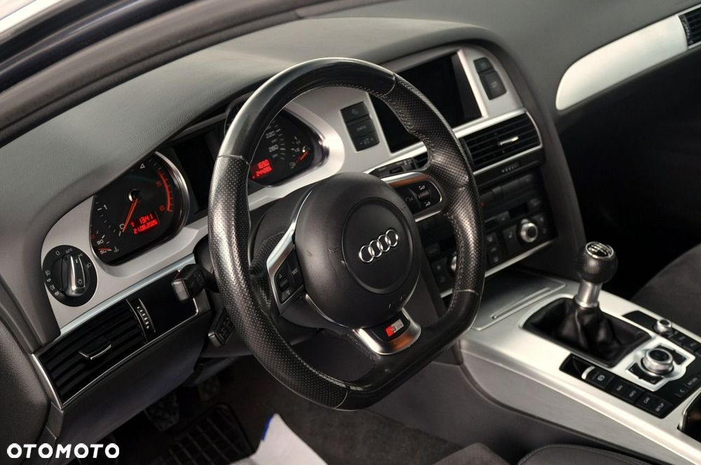 Audi A6 Avant - 15