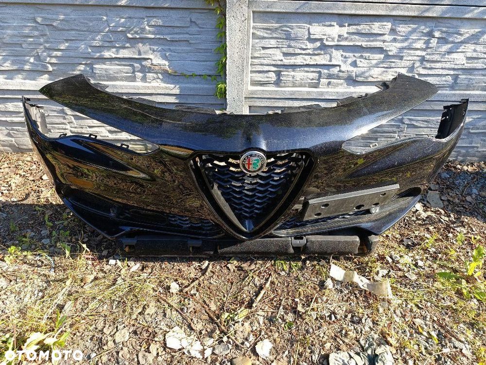 ALFA ROMEO STELVIO LIFT VELOCE ZDERZAK PRZÓD 4 PDC - 2