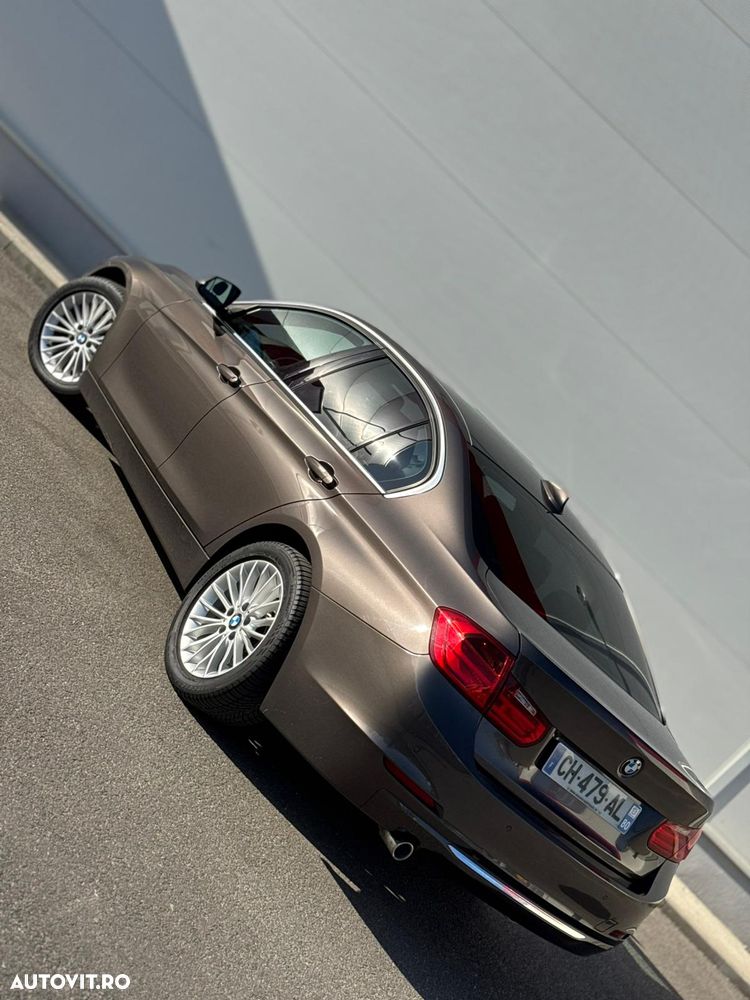 BMW Seria 3 320d - 32