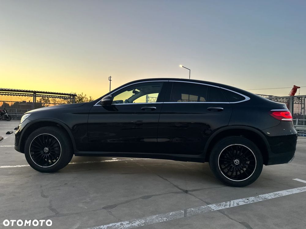 Mercedes-Benz GLC 300 4Matic 9G-TRONIC Edition Avantgarde - 14