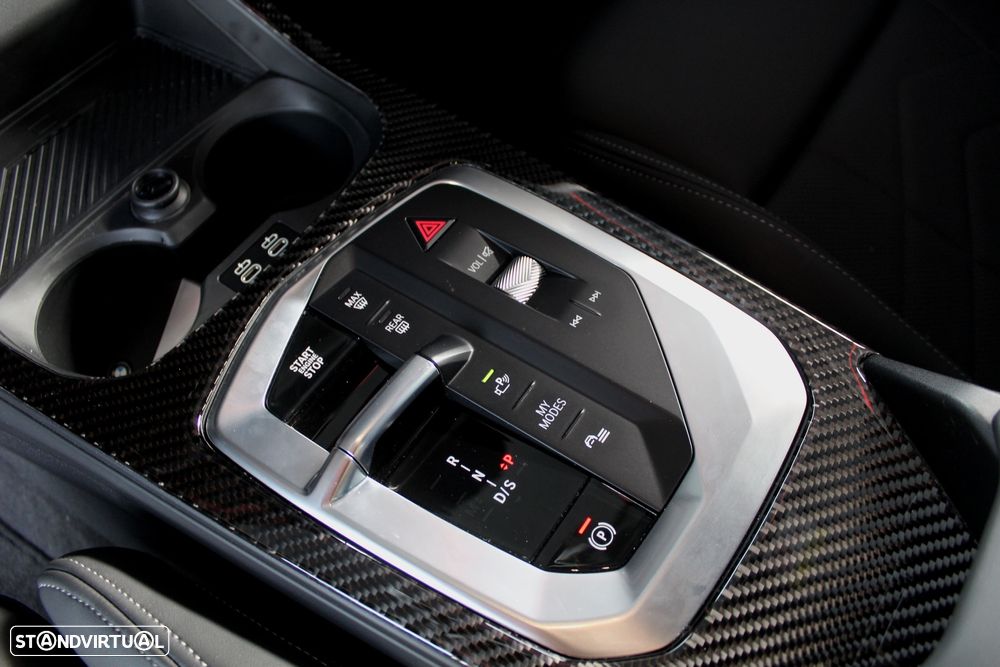 BMW 118 d Pack Desportivo M - 19