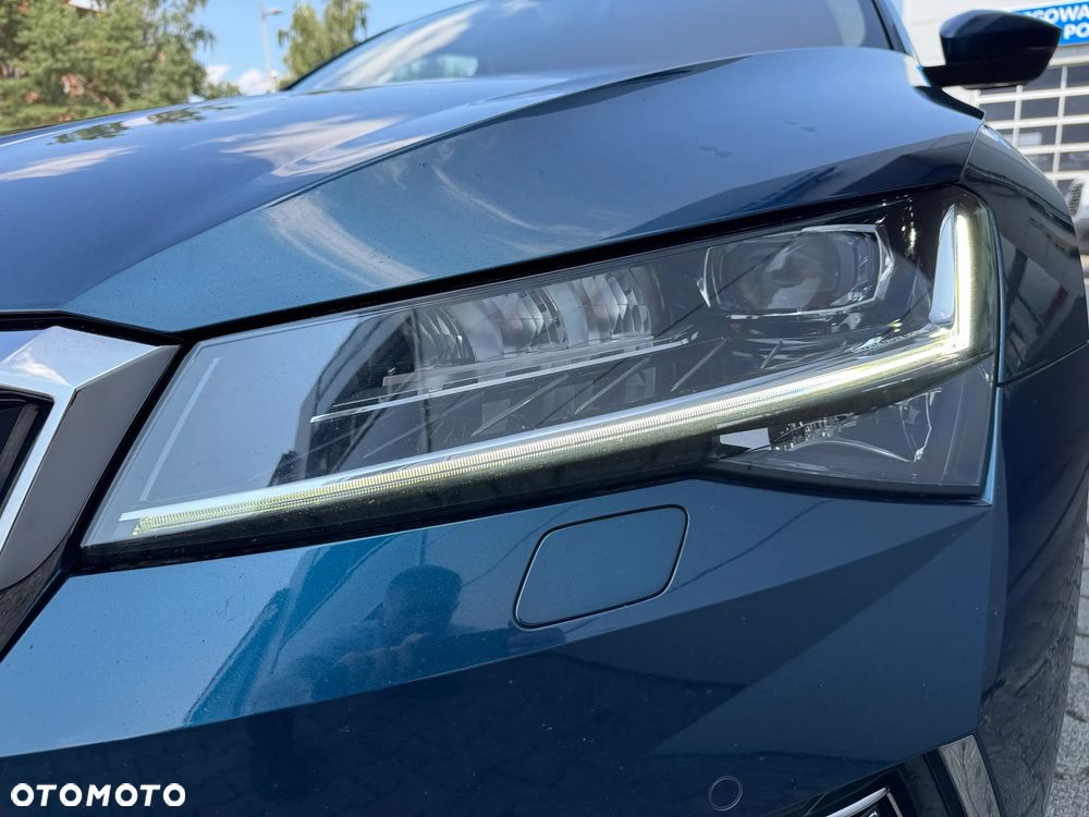 Skoda Superb 2.0 TDI SCR L&K DSG - 10