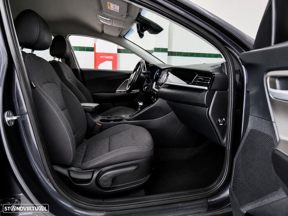 Kia Niro 1.6 GDi HEV Urban - 10