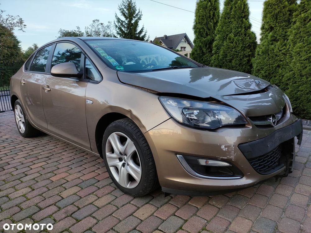 Opel Astra 1.6 Edition - 2