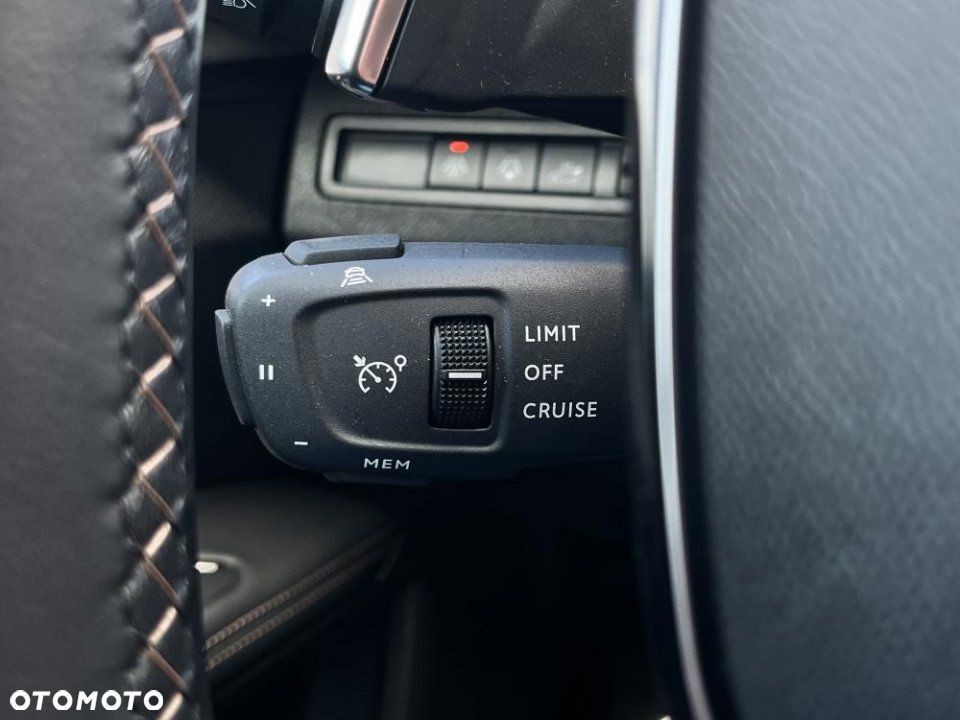 Peugeot 5008 - 40