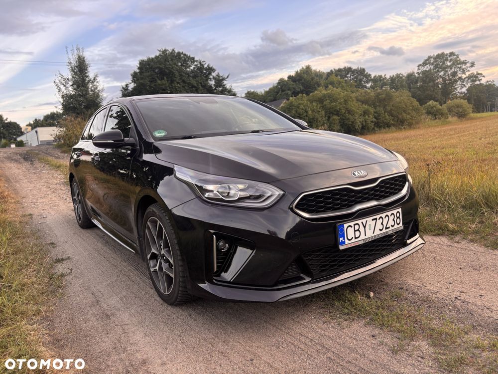 Kia ProCeed - 2