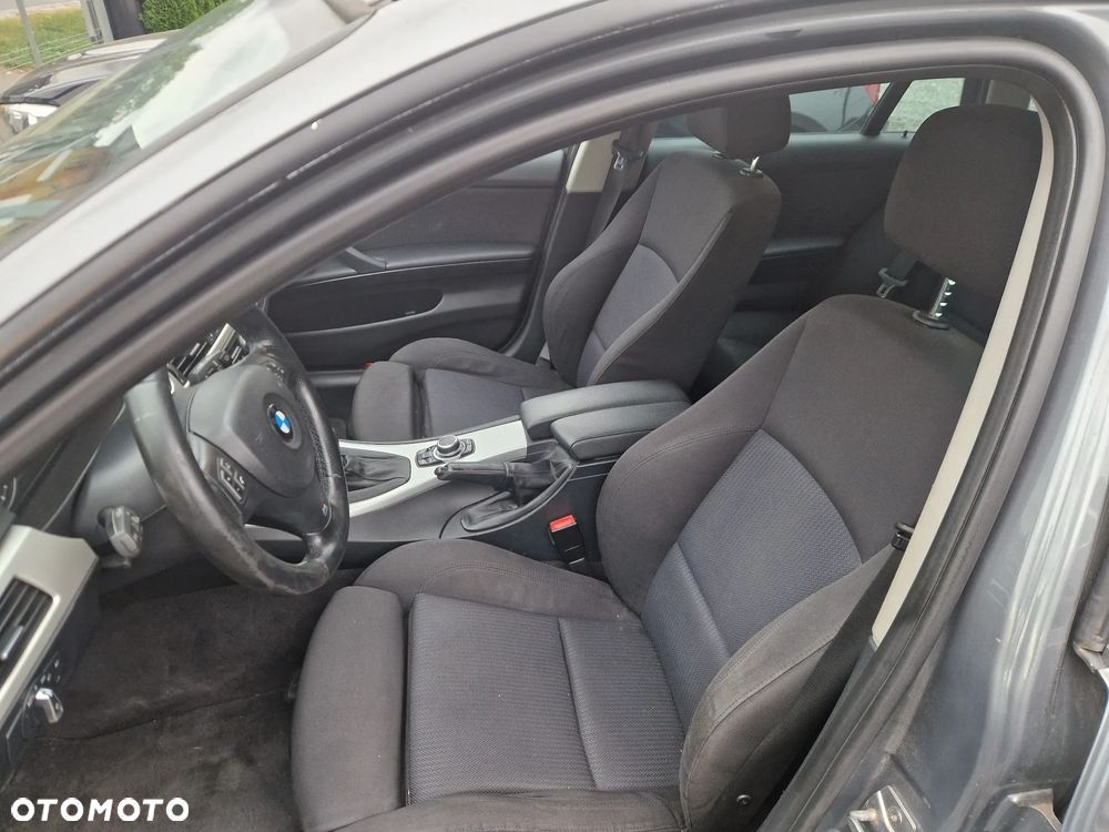 BMW Seria 3 320d - 6
