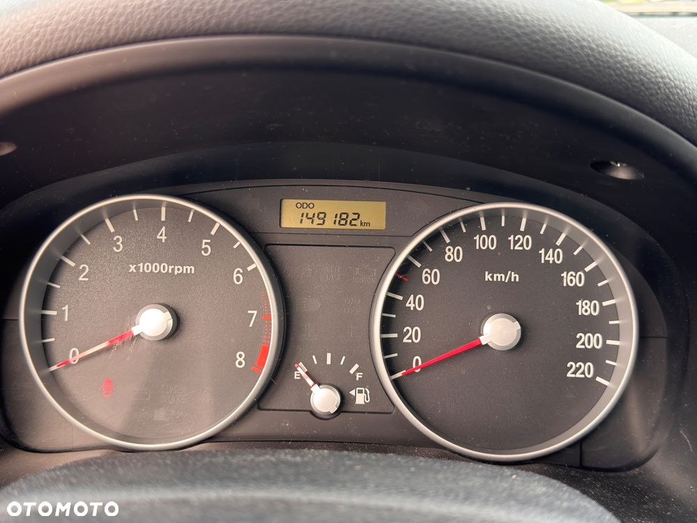 Hyundai Accent - 13