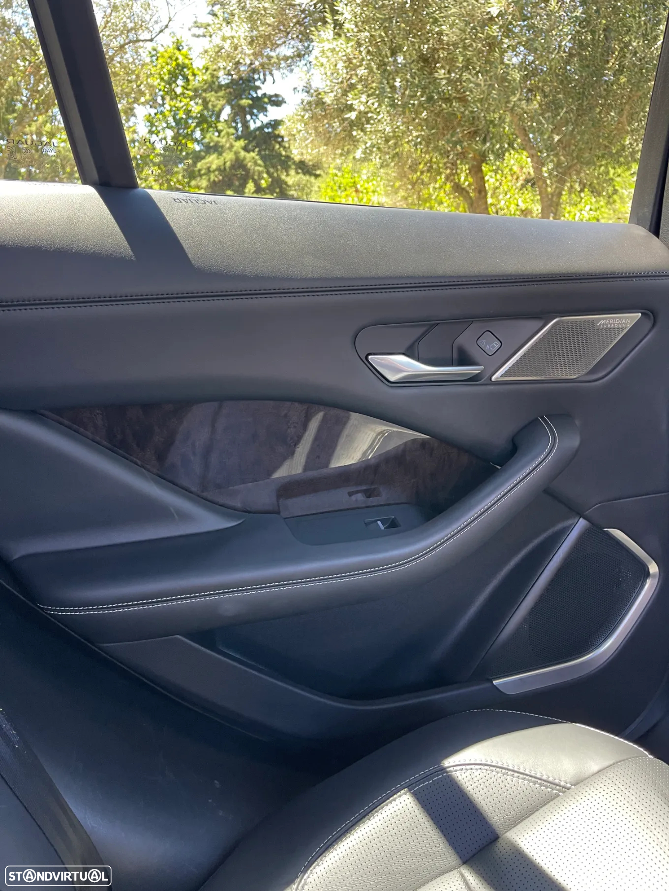 Jaguar I-Pace EV400 AWD First Edition - 33