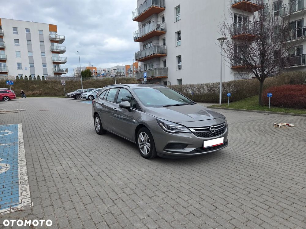 Opel Astra 1.6 CDTI Essentia S&S - 3