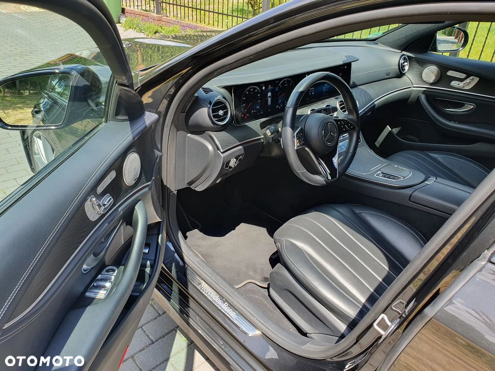 Mercedes-Benz Klasa E 400 d 4Matic 9G-TRONIC AMG Line - 15