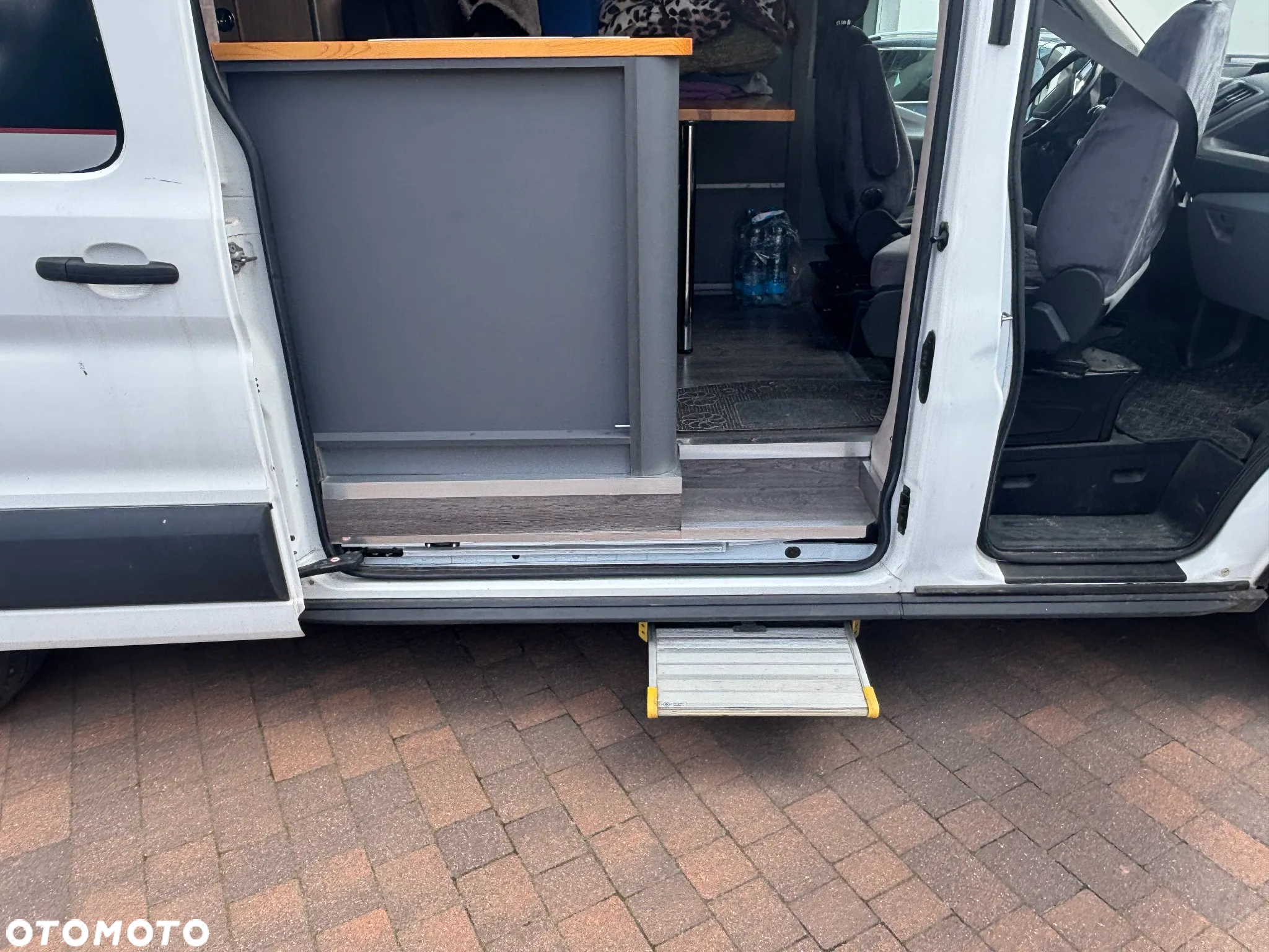 Ford Transit - 14