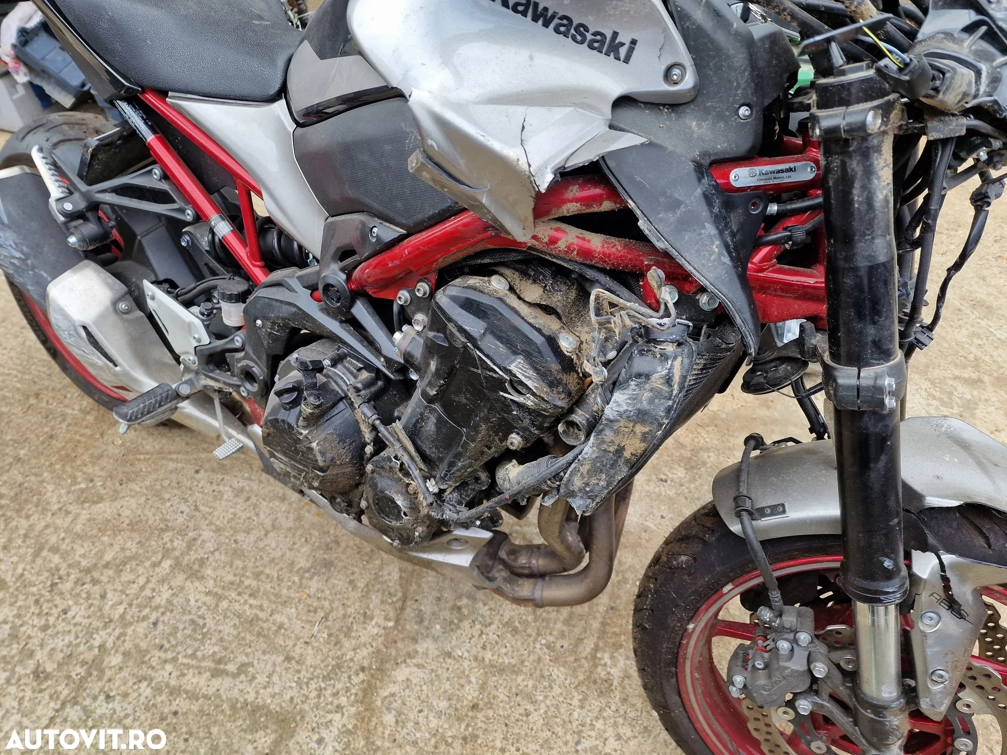 Kawasaki Z 900 - 13