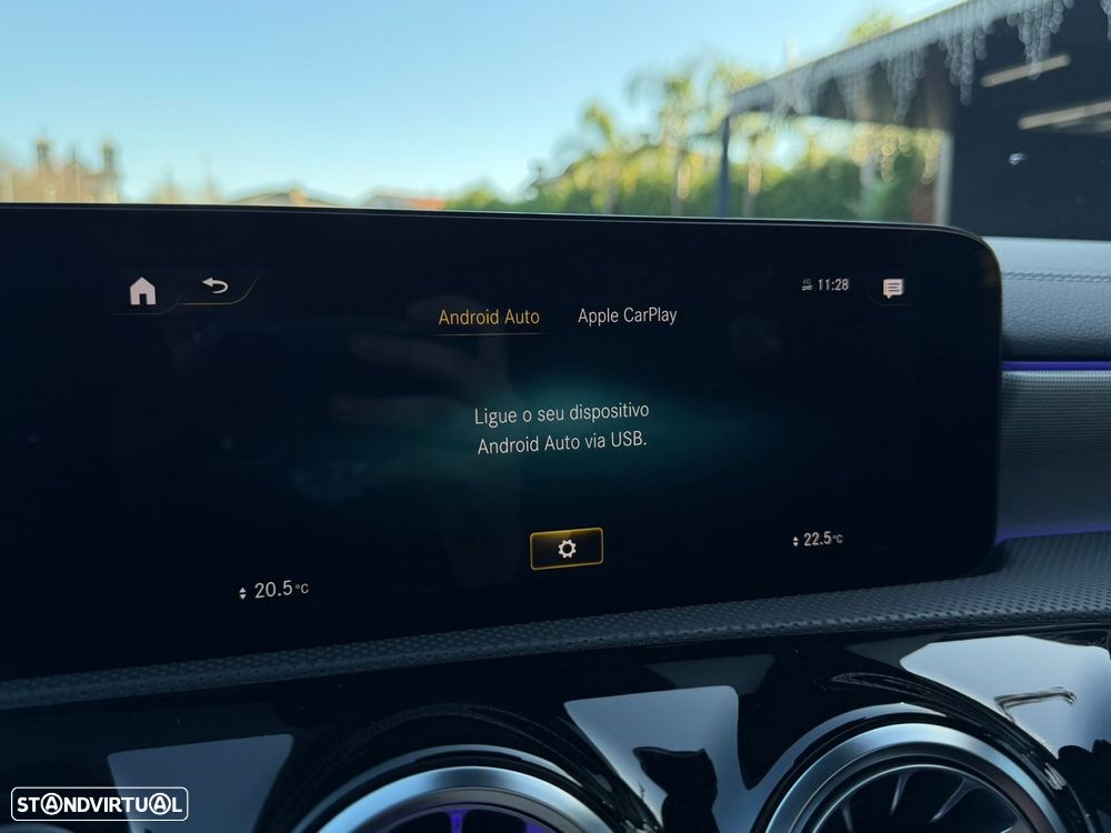 Mercedes-Benz CLA 250 e Shooting Brake AMG Line - 44