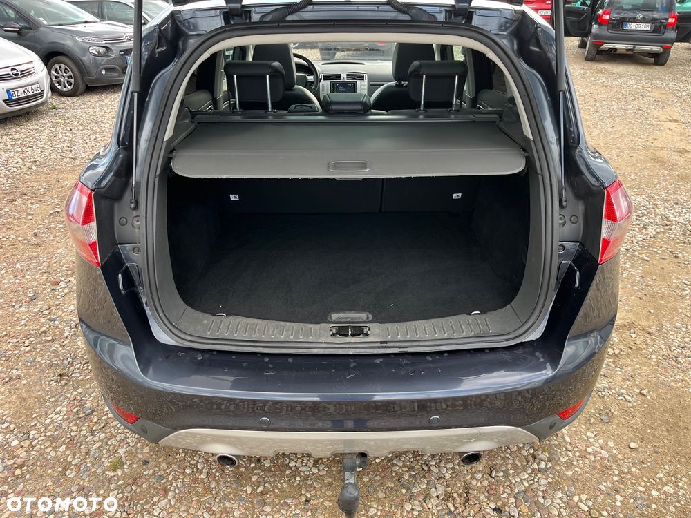 Ford Kuga 2.0 TDCi 4x4 Titanium - 21