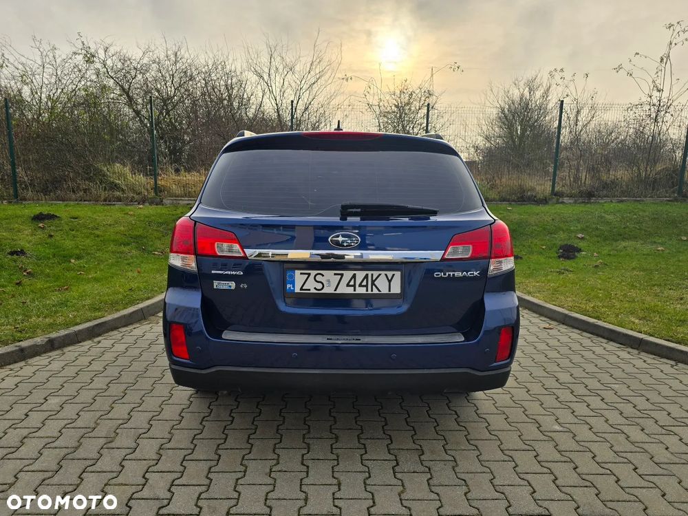 Subaru Outback 2.0D Active - 17