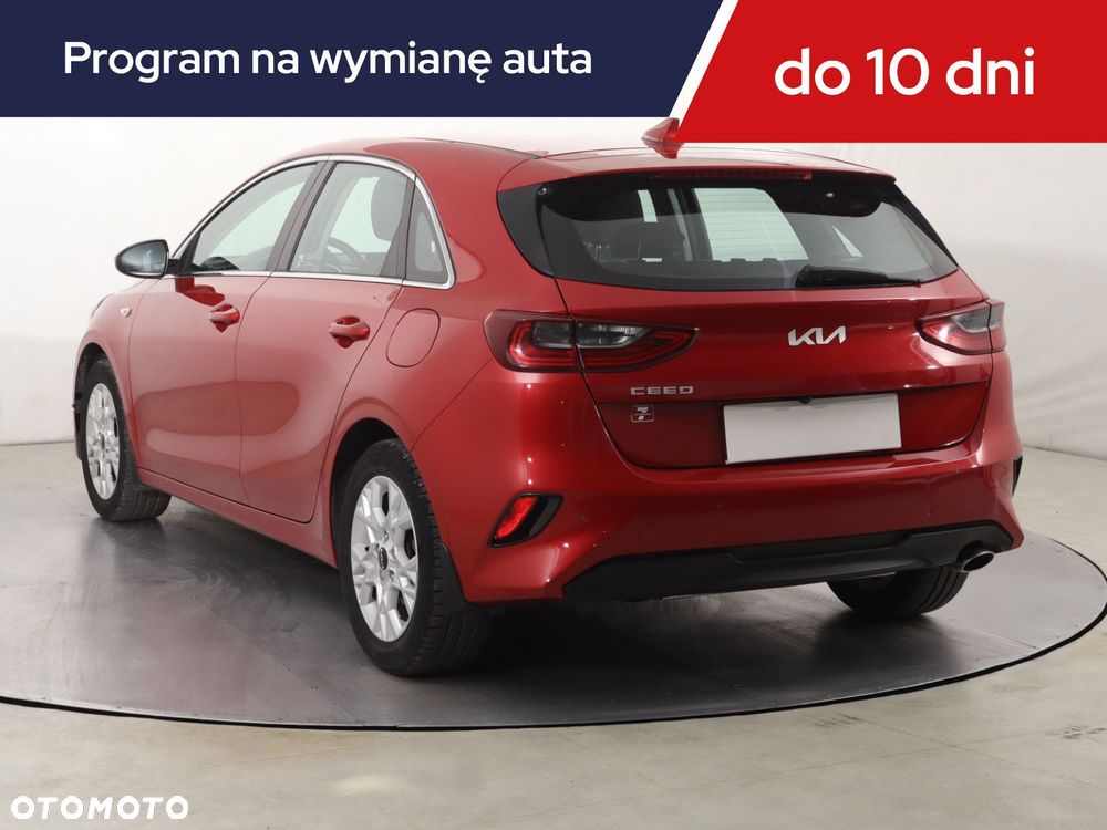 Kia Ceed - 6