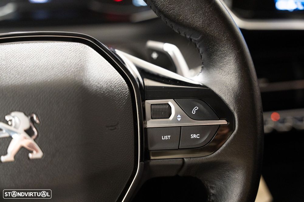 Peugeot 208 1.2 PureTech Allure EAT8 - 21