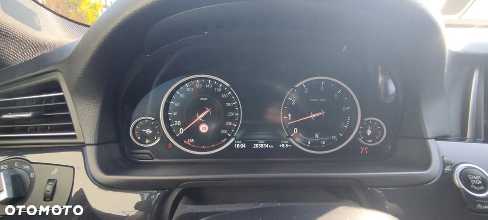 BMW Seria 5 535i Modern Line - 39