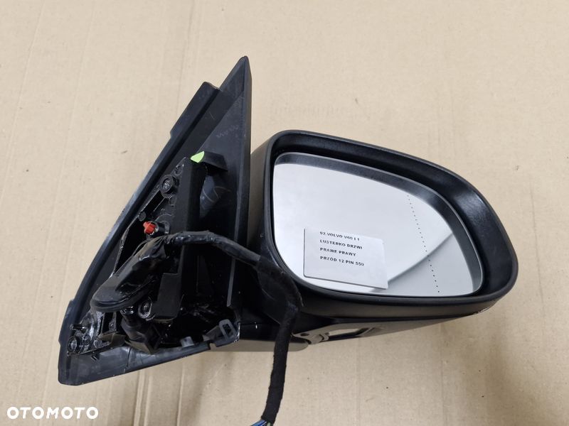 VOLVO V60 1 I LUSTERKO DRZWI PRAWE 12 PIN - 11