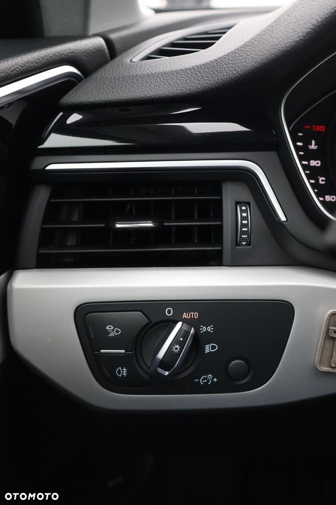 Audi A4 Limousine 35 TFSI mHEV Advanced S tronic - 22