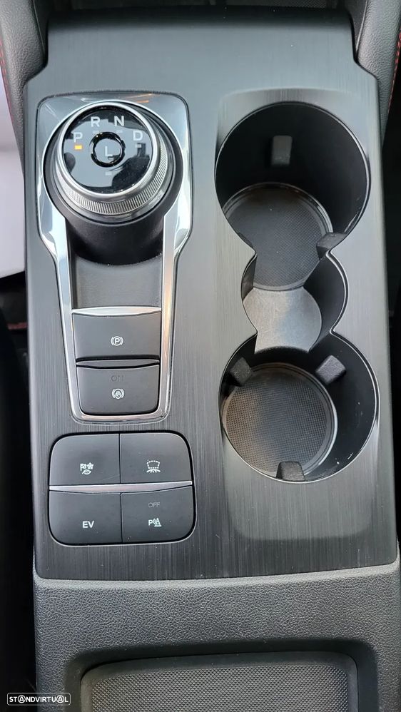 Ford Kuga 2.5 PHEV ST-Line X - 15