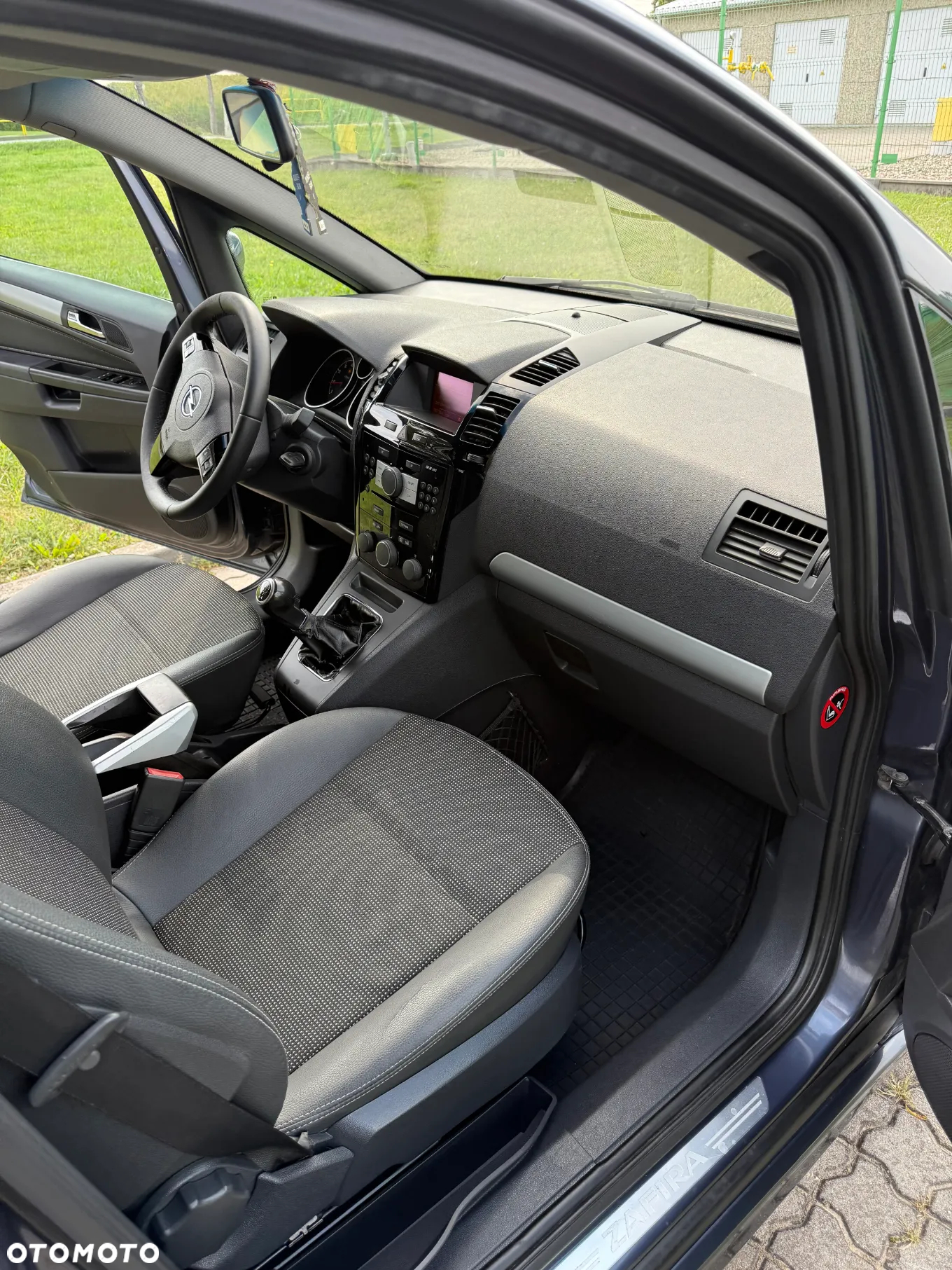 Opel Zafira - 18