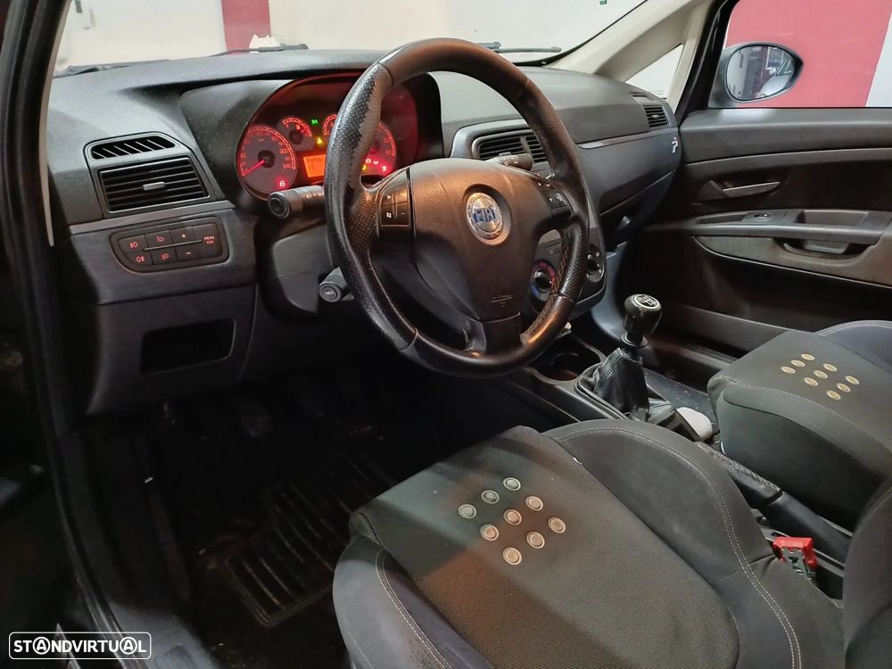 Fiat Grande Punto 1.3 M-Jet Free - 4