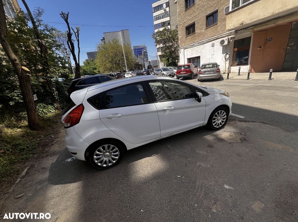 Ford Fiesta - 3
