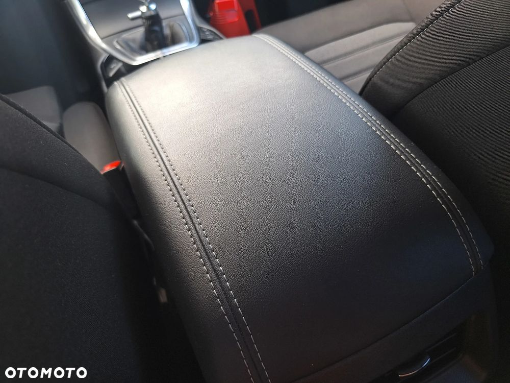 Ford S-Max 2.0 EcoBlue Titanium - 31