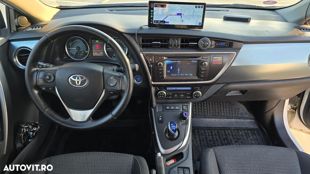 Toyota Auris - 14