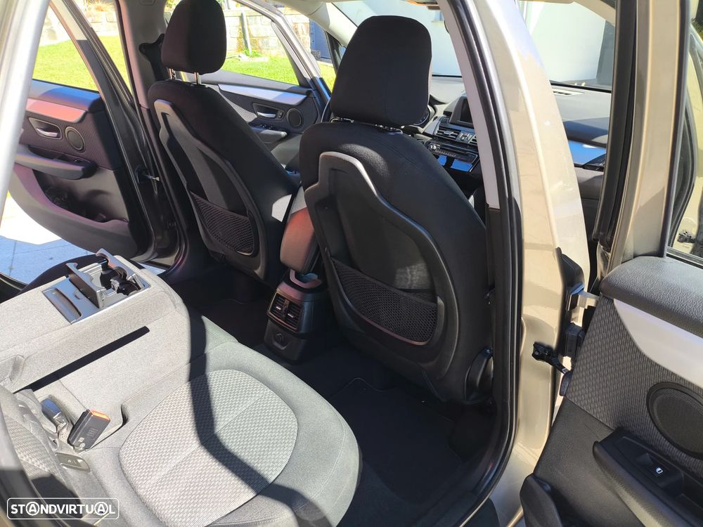 BMW 216 Active Tourer - 9