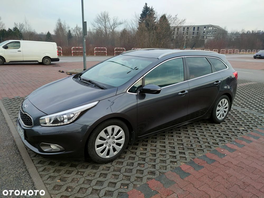 Kia Ceed 1.6 GDI M - 1