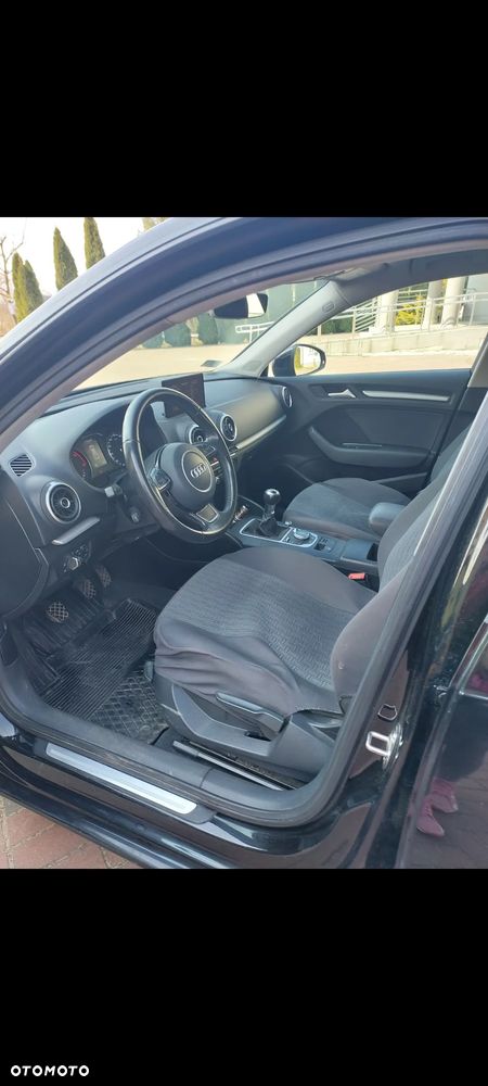 Audi A3 Sportback 1.6 TDI - 7