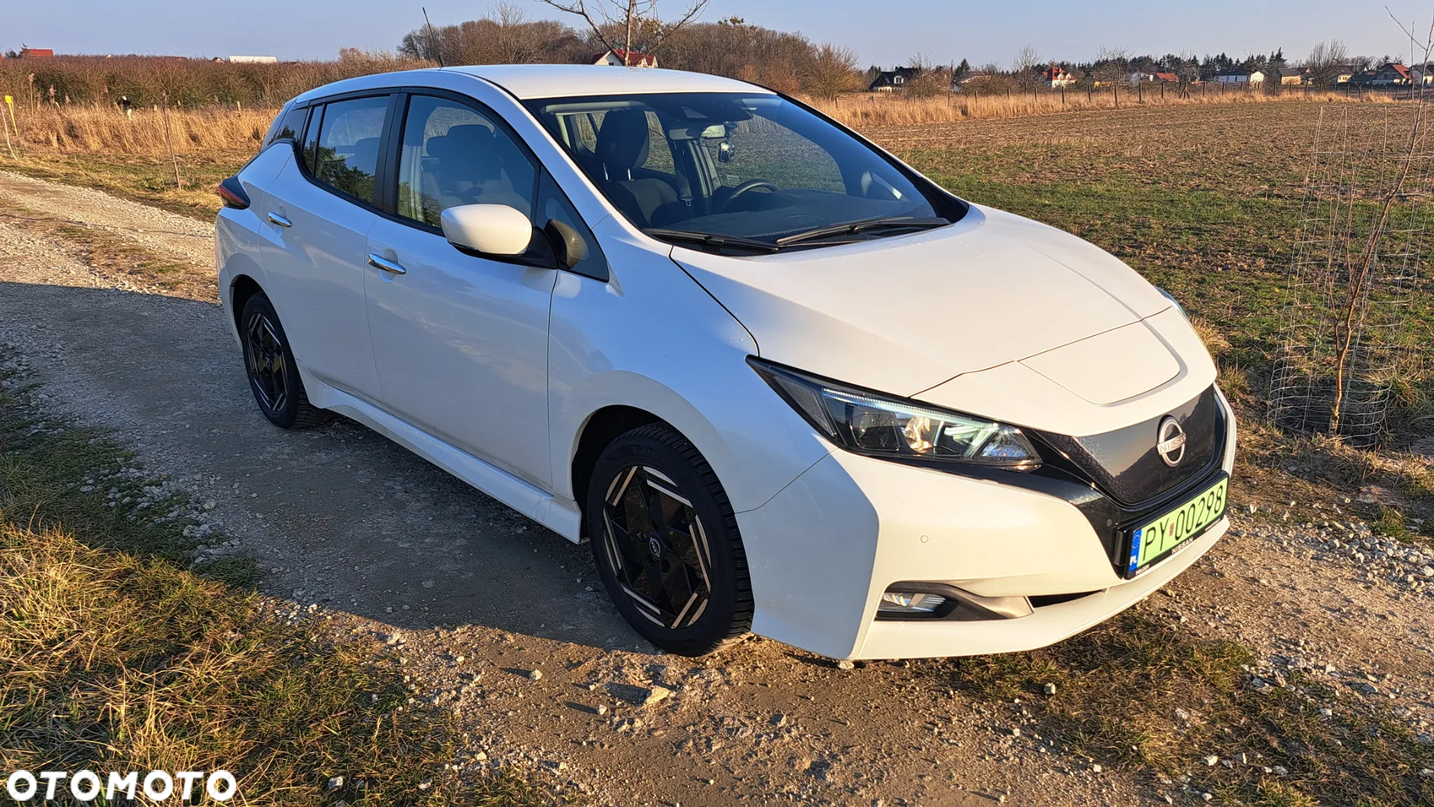 Nissan Leaf 40kWh Acenta - 13