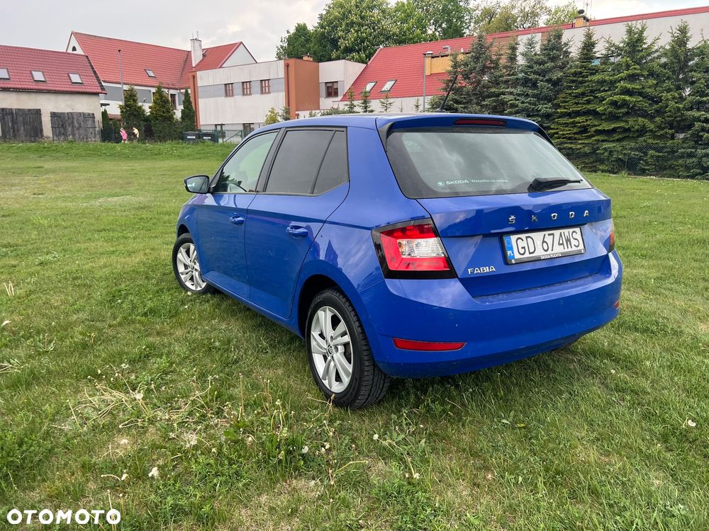 Skoda Fabia - 4