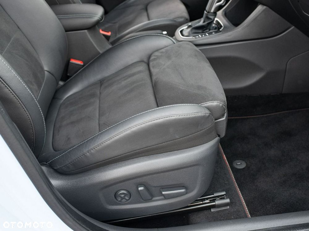 Hyundai i30 N 2.0 T-GDI Performance DCT - 29