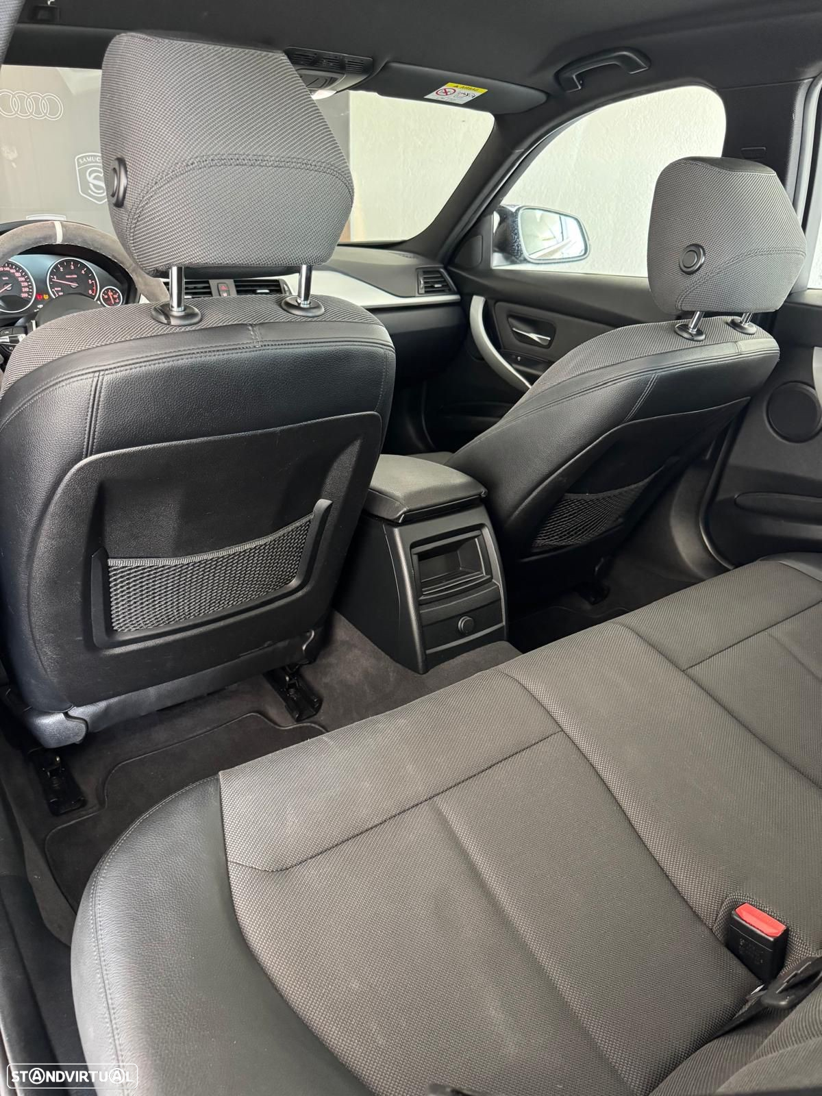 BMW 320 d Touring Aut. Efficient Dynamics Edition - 12