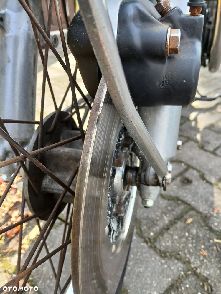 Honda CB - 21