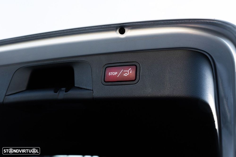 Mercedes-Benz GLC 300 d 4Matic - 60