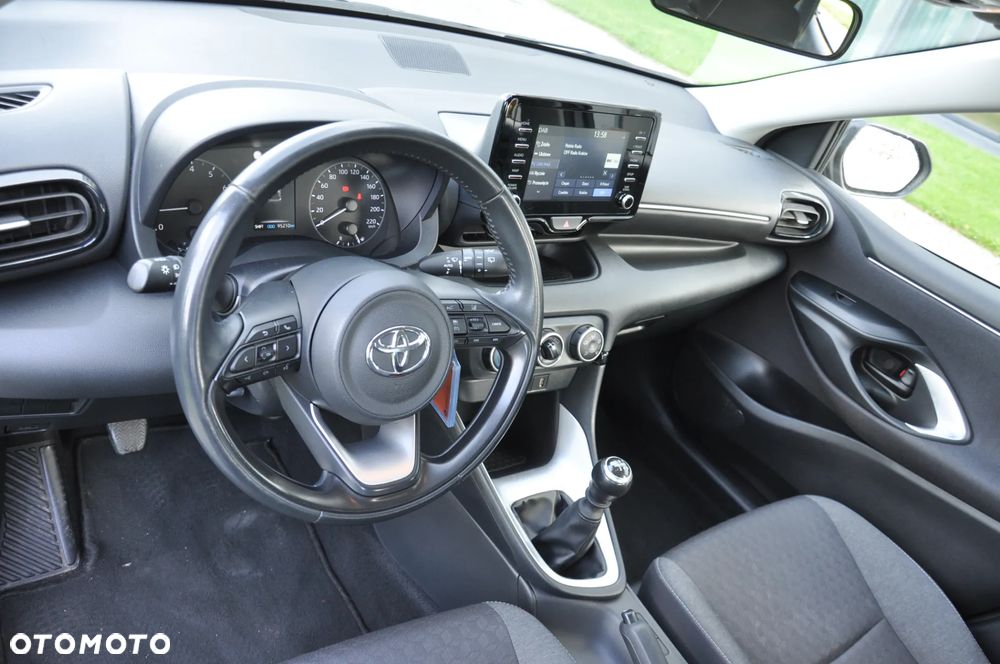 Toyota Yaris 1.5 Comfort - 16