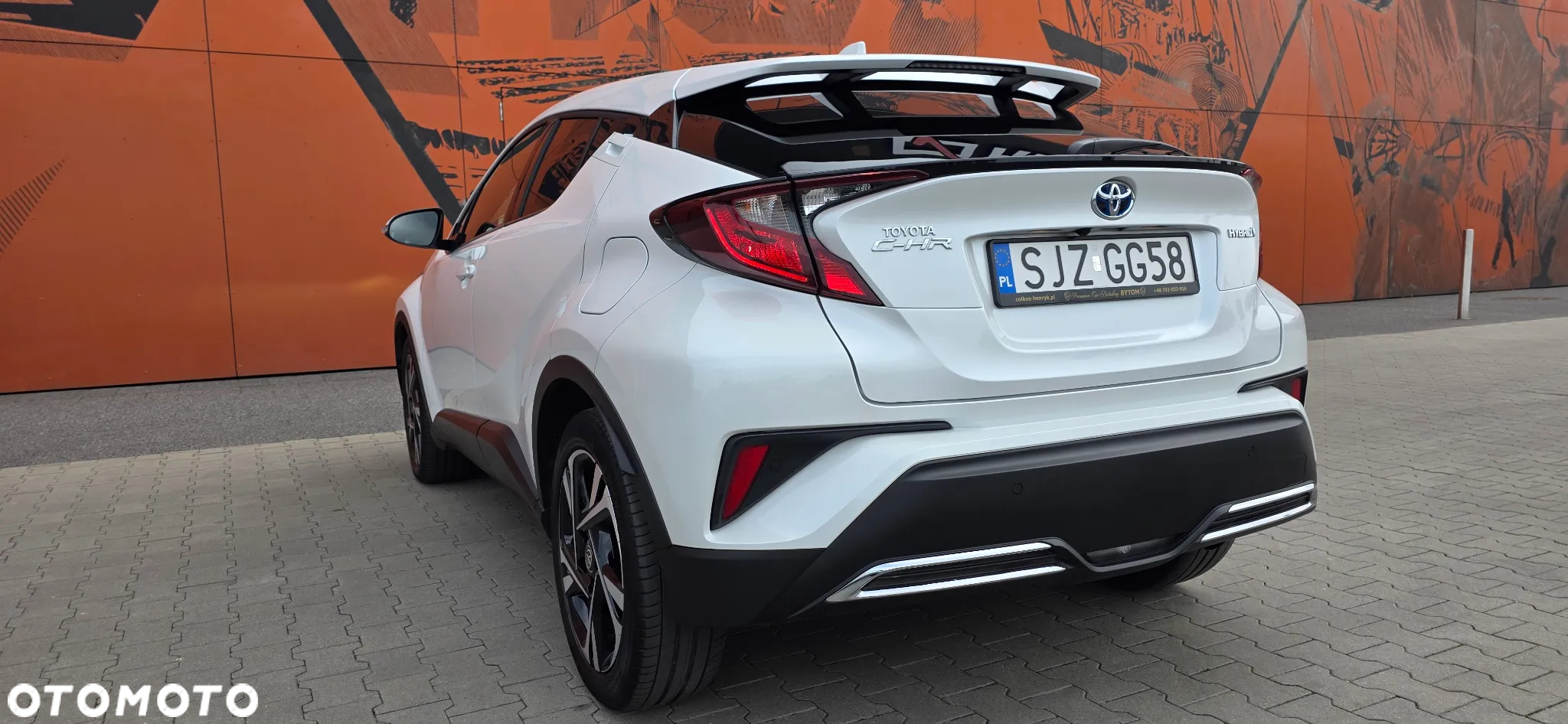 Toyota C-HR - 11