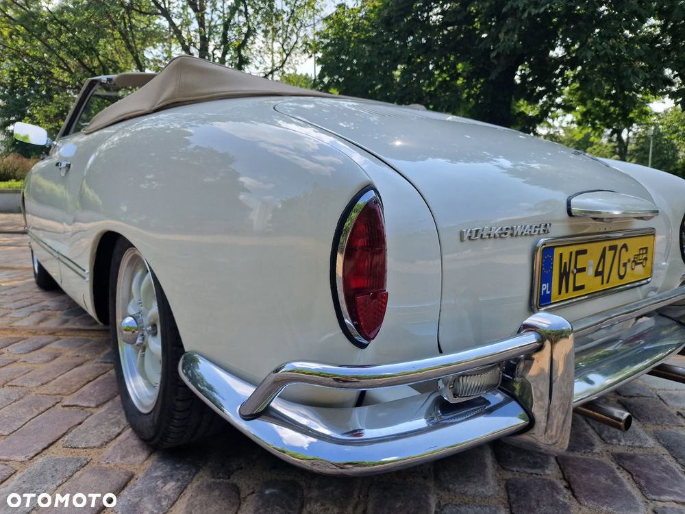Volkswagen Karmann Ghia - 11