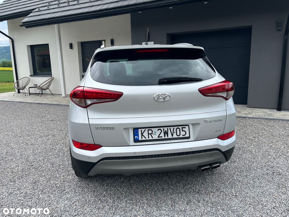 Hyundai Tucson 2.0 CRDI Comfort 4WD - 10