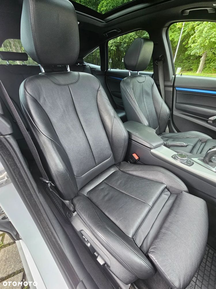 BMW 3GT 335i xDrive - 11