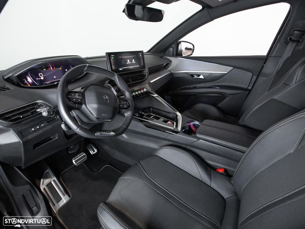 Peugeot 5008 1.2 PureTech GT EAT8 - 7